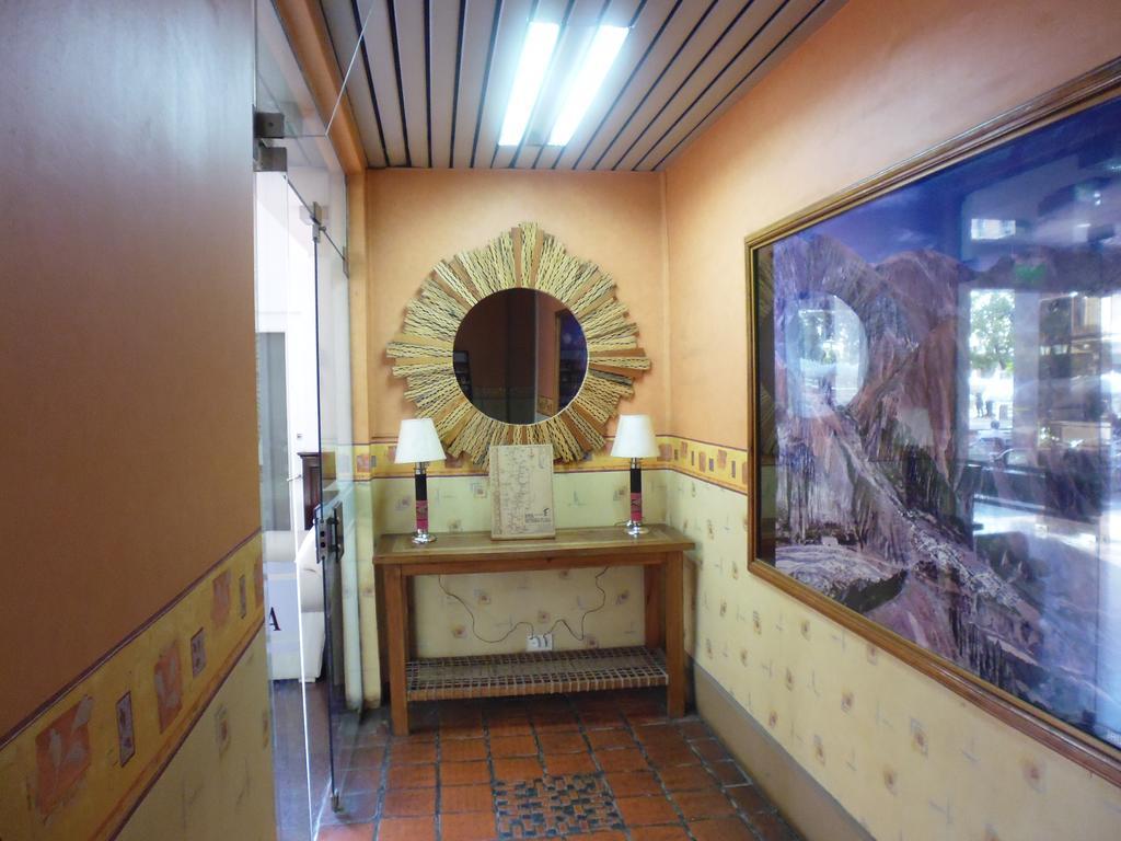萨尔塔 Victoria Plaza酒店 外观 照片